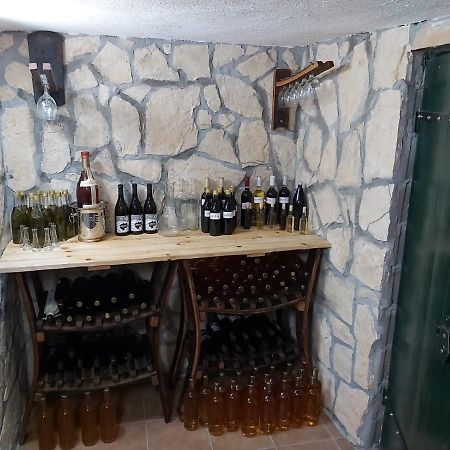 Apartman Genova Imotski Donji Vinjani Exteriör bild